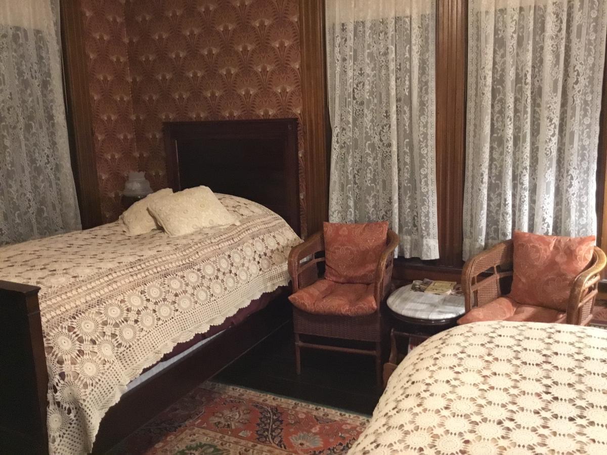 Allen House Inn Амхърст Екстериор снимка