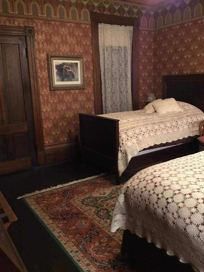 Allen House Inn Амхърст Екстериор снимка