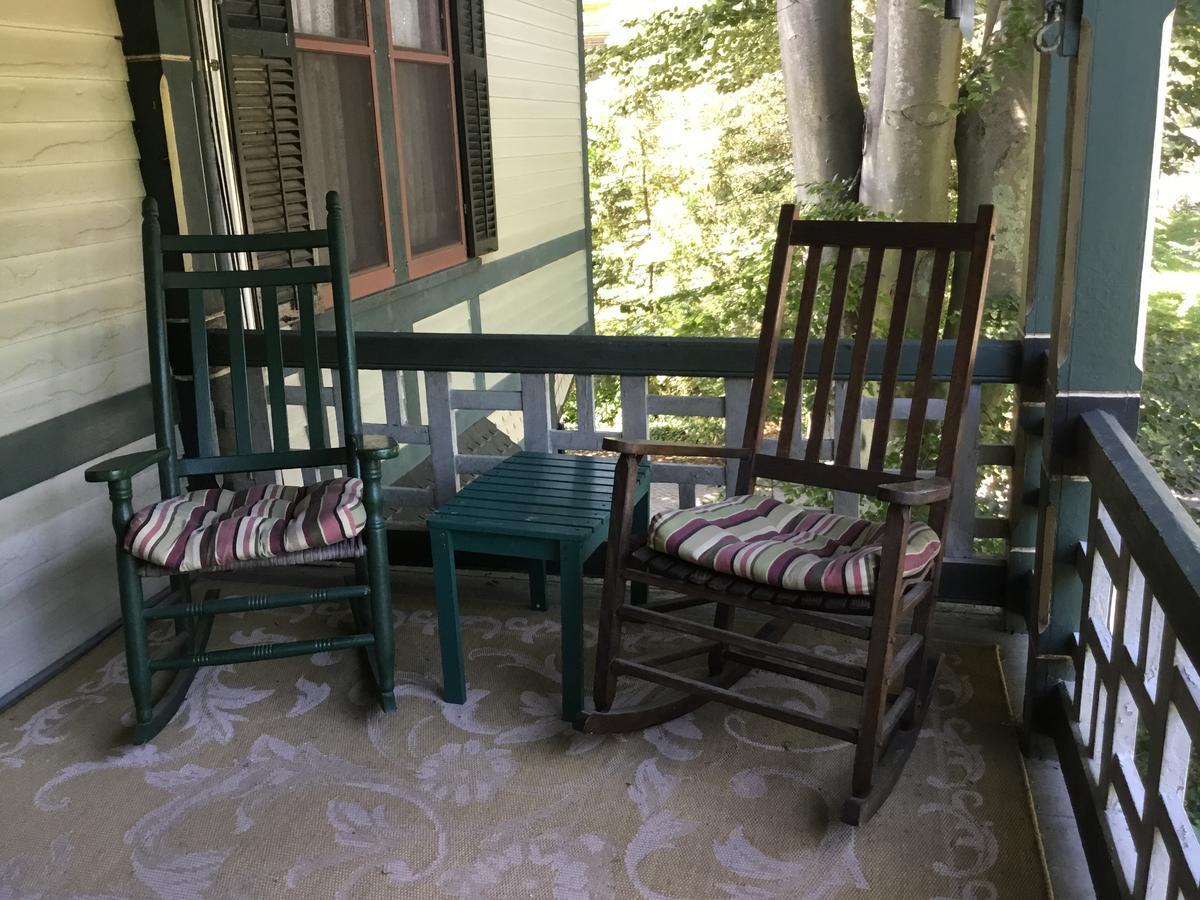 Allen House Inn Амхърст Екстериор снимка