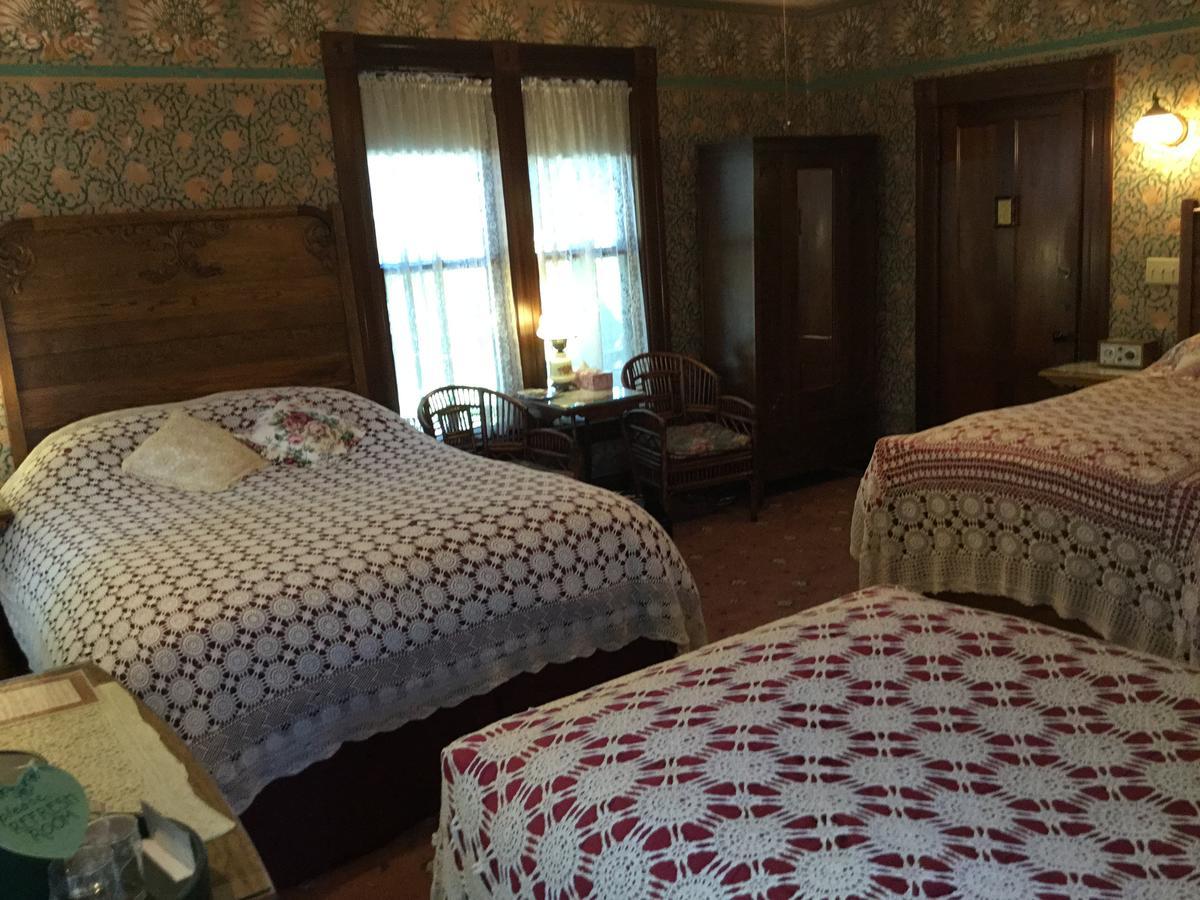 Allen House Inn Амхърст Екстериор снимка