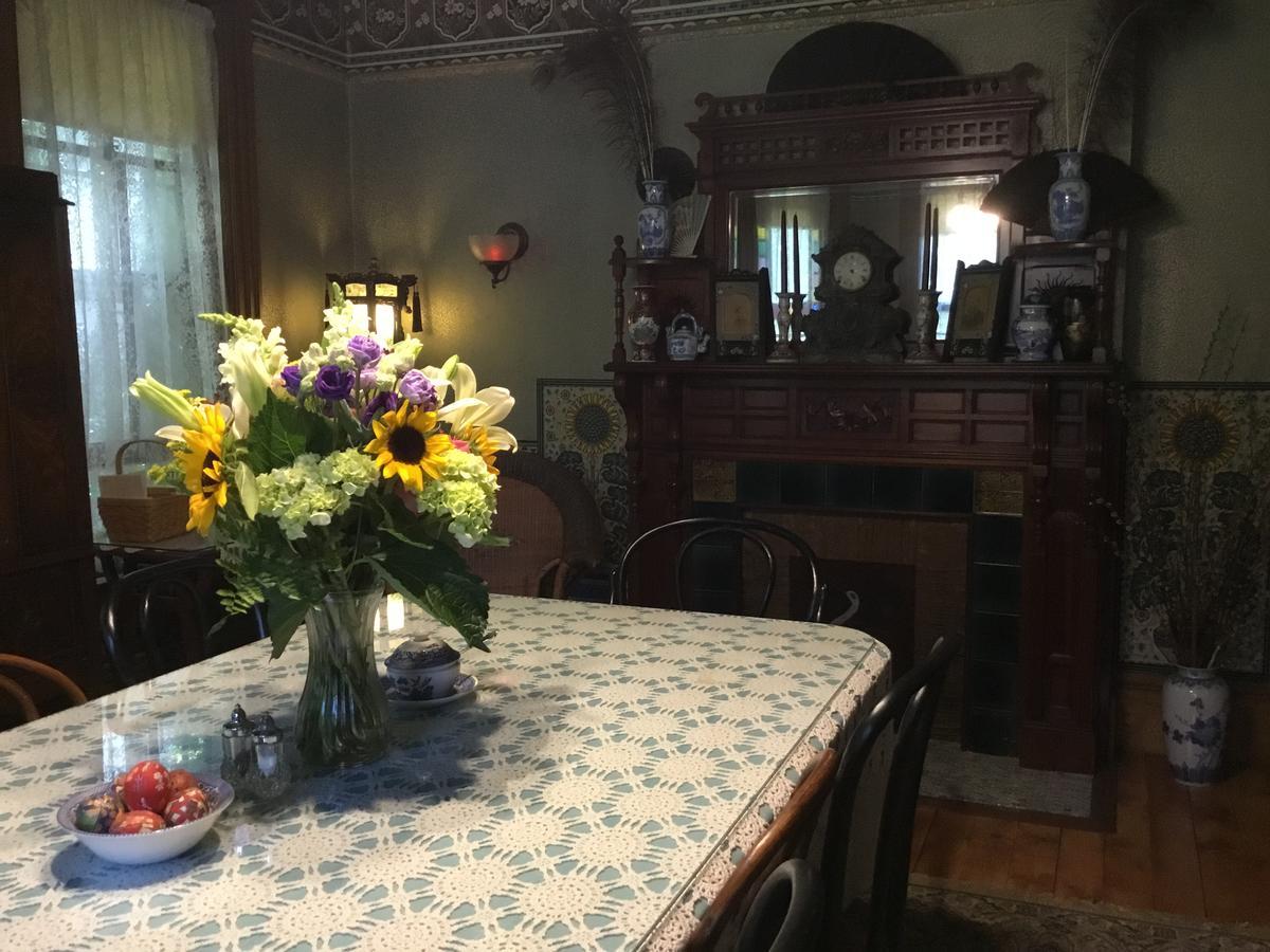 Allen House Inn Амхърст Екстериор снимка